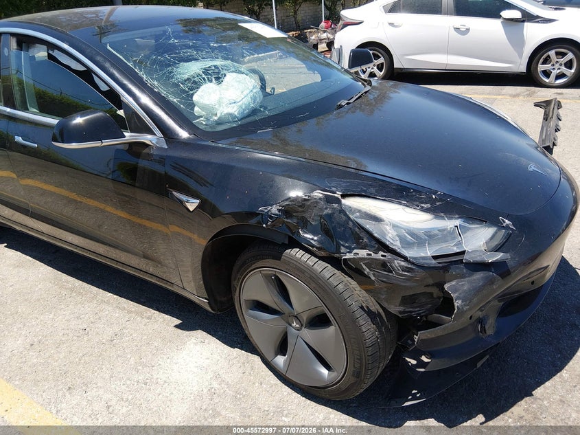 2018 Tesla Model 3 Long Range/Mid Range VIN: 5YJ3E1EA8JF173211 Lot: 45572997