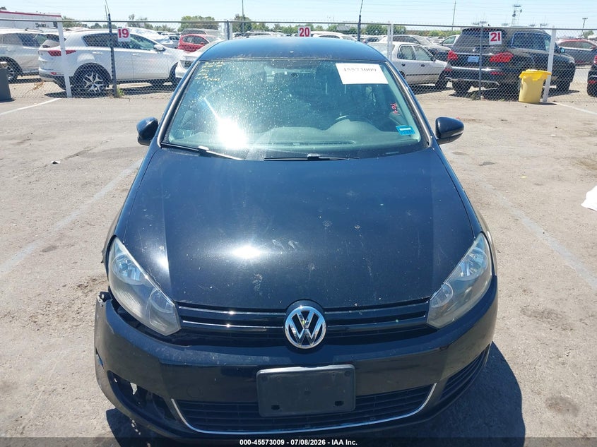 2013 Volkswagen Golf 2.5L 4-Door VIN: WVWDB7AJ9DW137467 Lot: 45573009