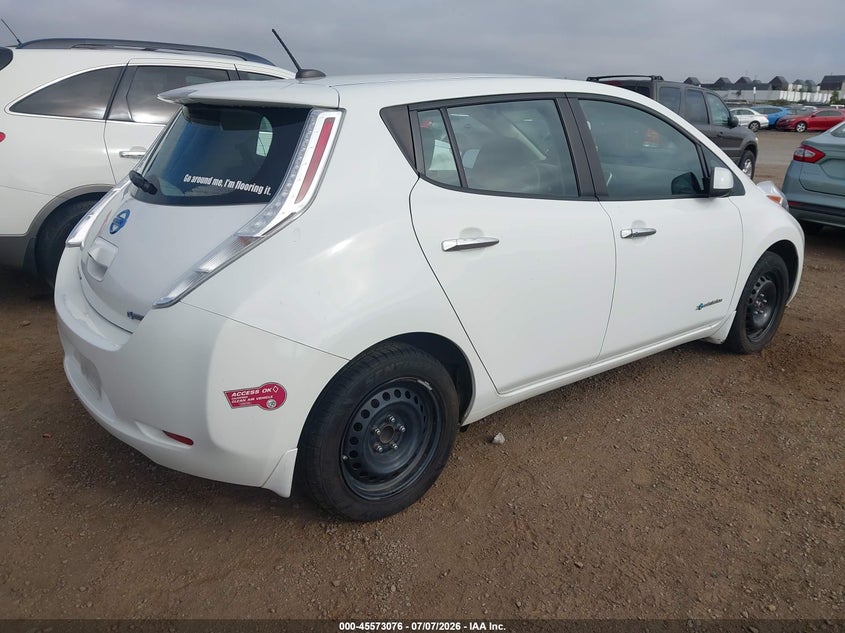 Vin: 1n4az0cp5fc320639, lot: 46071405, nissan leaf s 20154