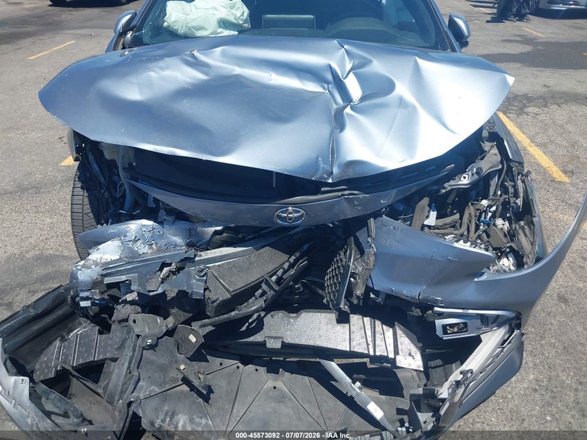 2020 TOYOTA COROLLA auction photo 6