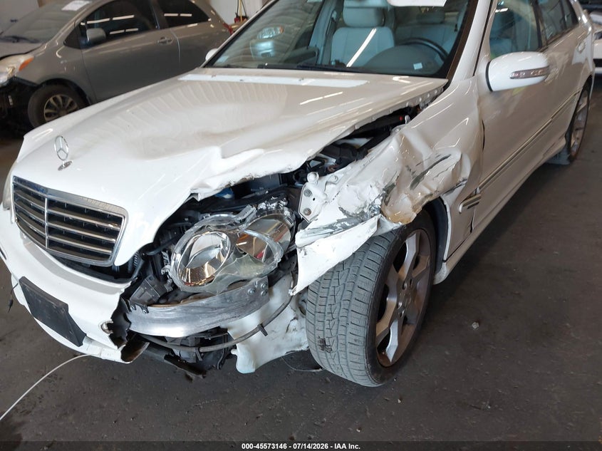 2007 MERCEDES-BENZ C 230 auction photo 6