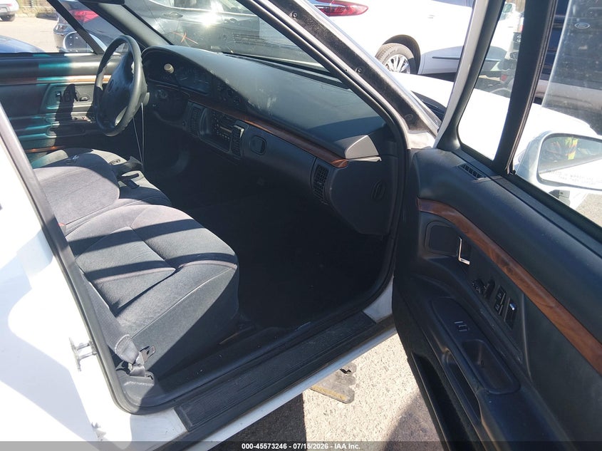 1998 OLDSMOBILE EIGHTY-EIGHT auction photo 5