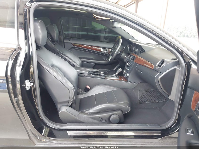 AtlanticExpress - Mercedes-Benz C-Class