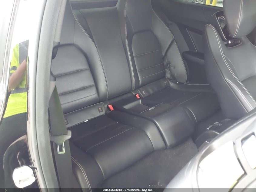 AtlanticExpress - Mercedes-Benz C-Class