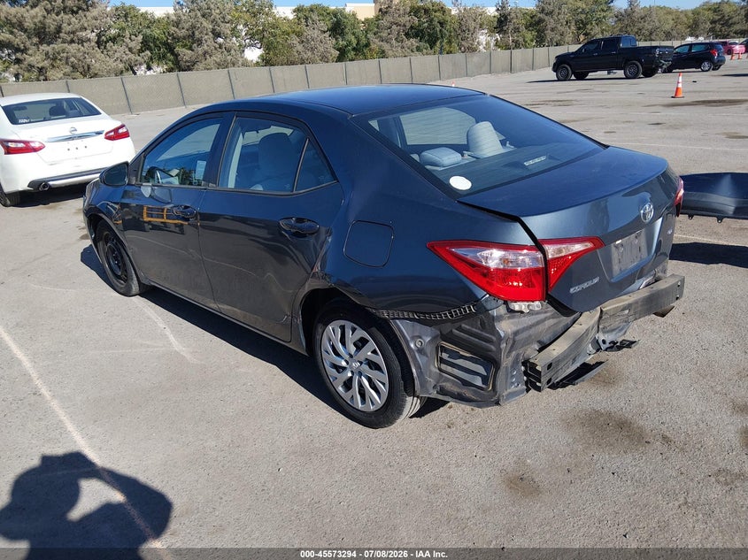 2017 TOYOTA COROLLA auction photo 3