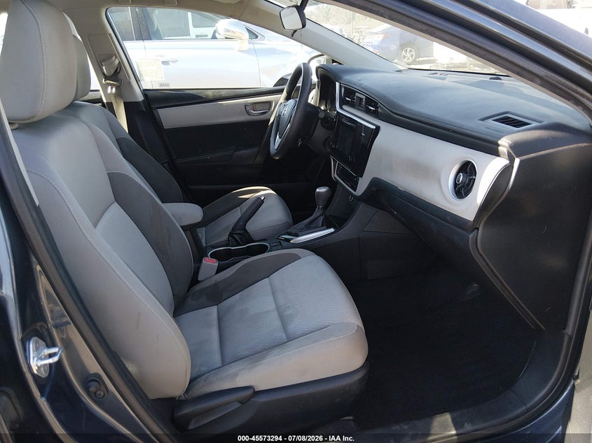 2017 TOYOTA COROLLA auction photo 5