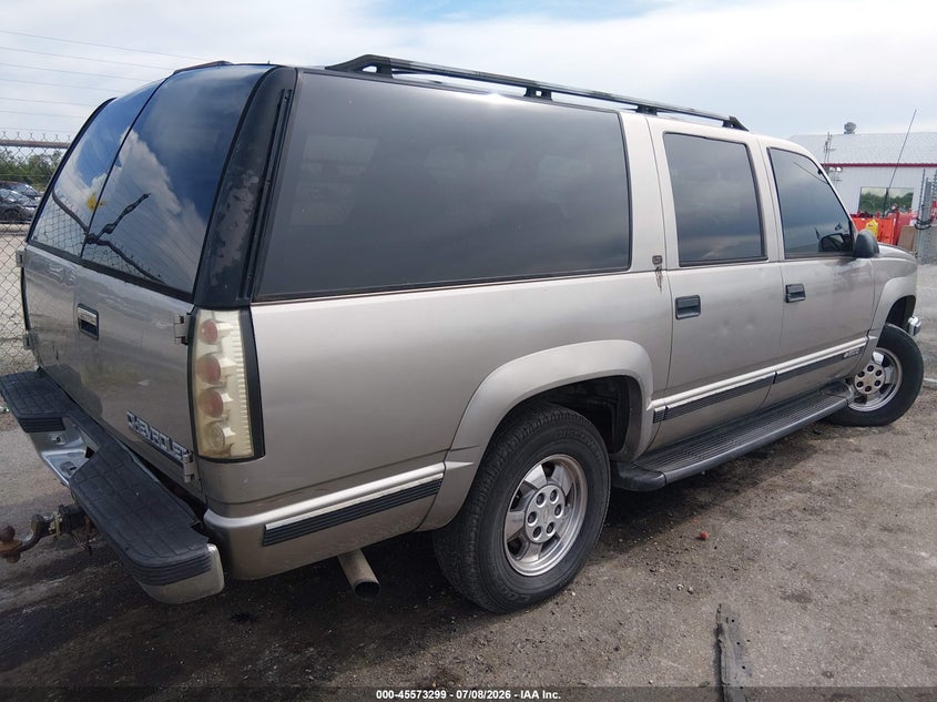 1999 CHEVROLET SUBURBAN auction photo 6