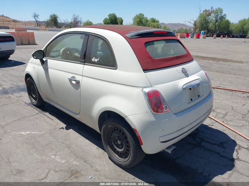 2013 FIAT 500C auction photo 3