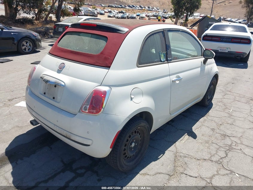 2013 FIAT 500C auction photo 4