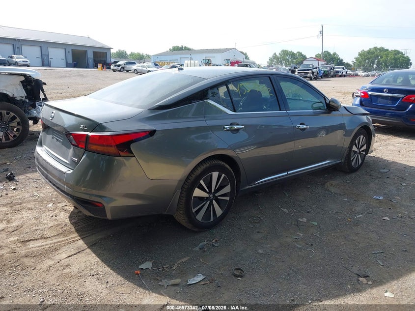 2019 NISSAN ALTIMA auction photo 4