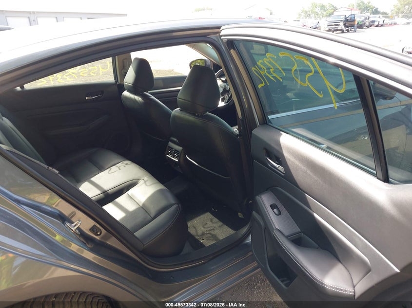 2019 NISSAN ALTIMA auction photo 8