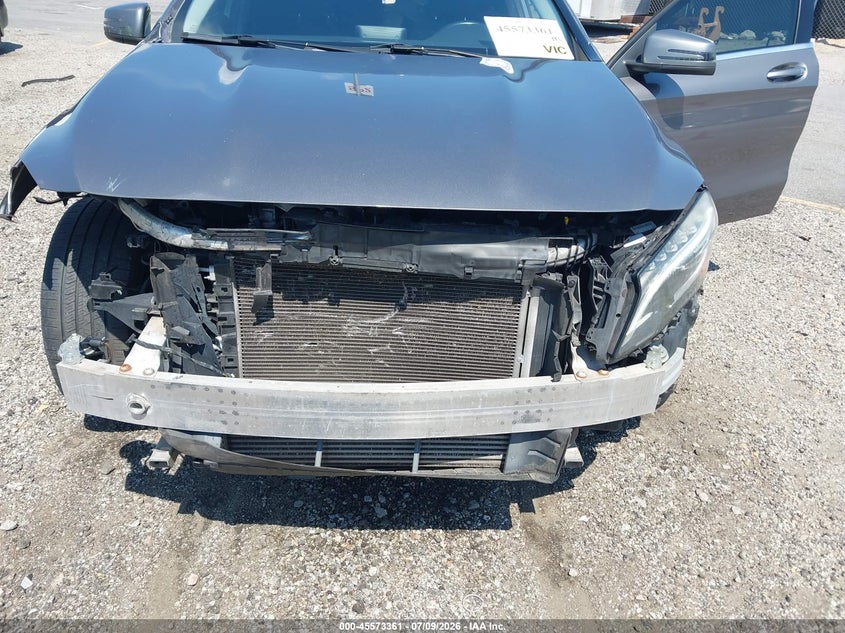 2015 MERCEDES-BENZ GLA 250 auction photo 6