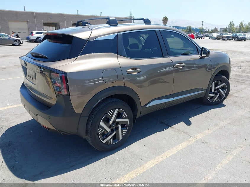 2026 NISSAN KICKS auction photo 4