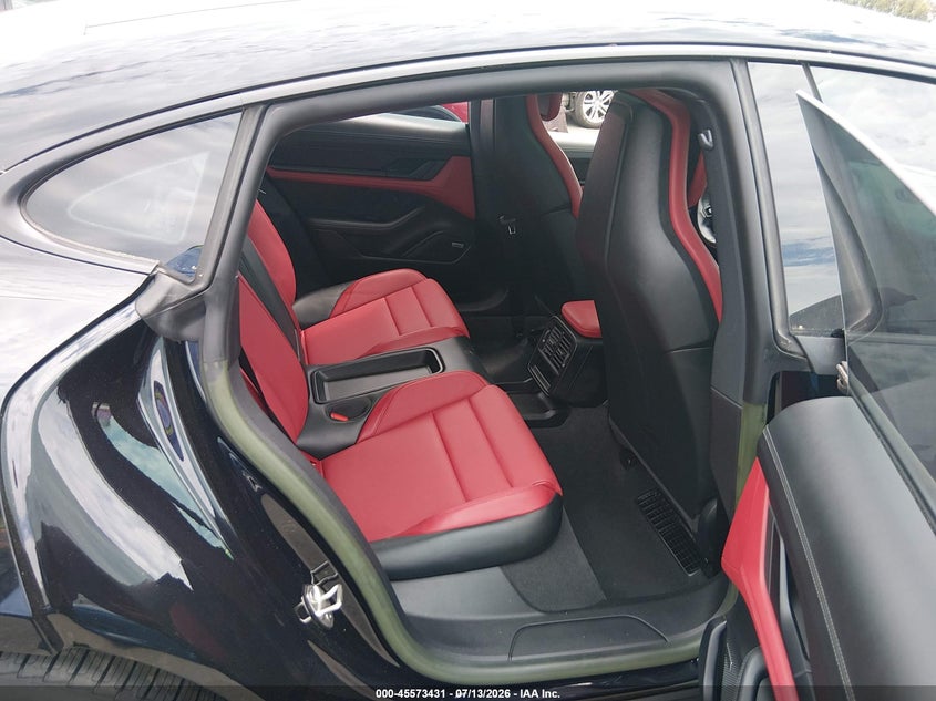2023 PORSCHE TAYCAN auction photo 8