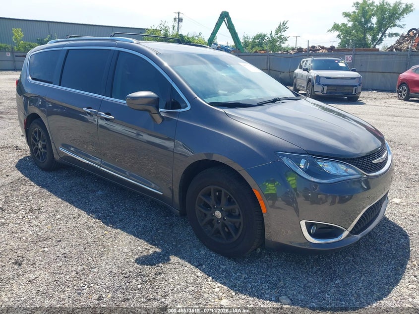Vin: 2c4rc1bgxlr269003, lot: 46071848, chrysler pacifica touring l 2020 img_1