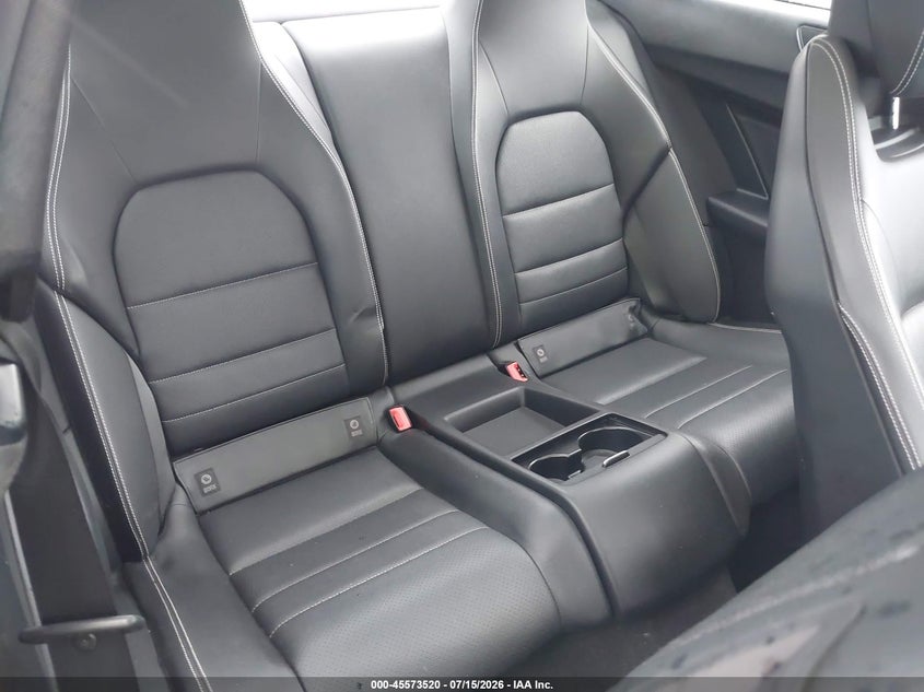 2015 Mercedes-Benz C 250 VIN: WDDGJ4HBXFG417821 Lot: 45573520