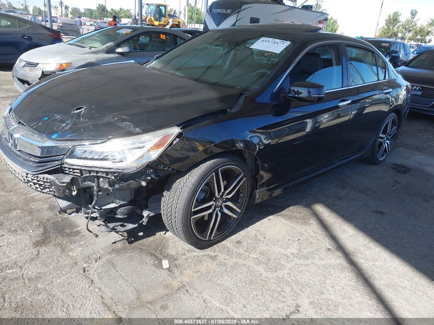 2017 HONDA ACCORD auction photo 2