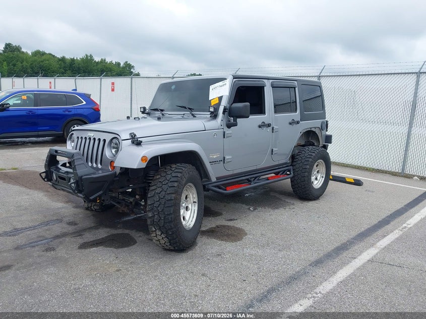 2013 Jeep Wrangler, Front End, IAAI, VIN 1C4HJWEG8DL652152 — photo 2