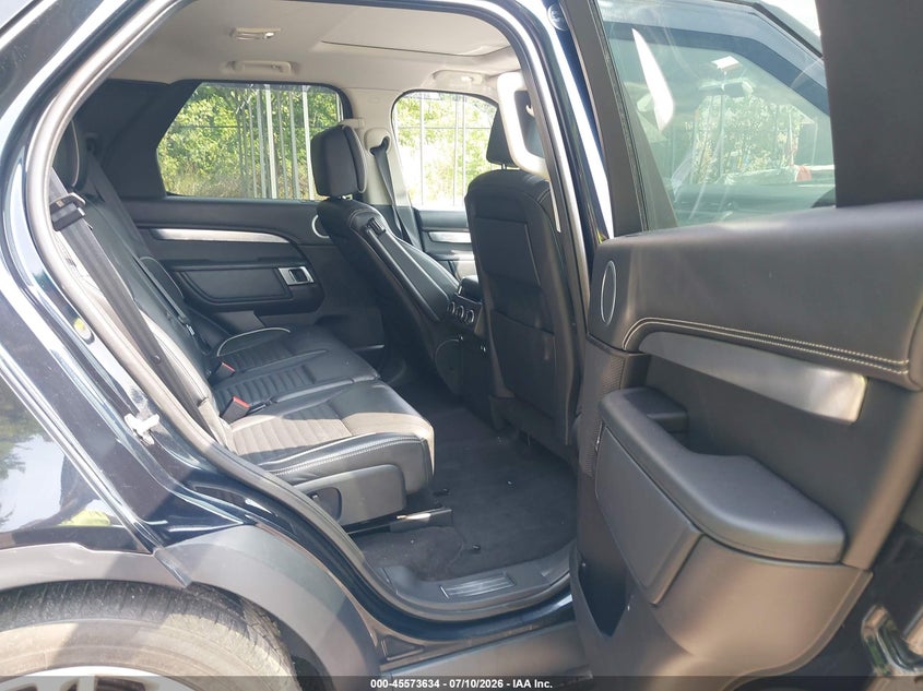 2017 Land Rover Discovery First Edition VIN: SALRTBBVXHA017289 Lot: 45573634