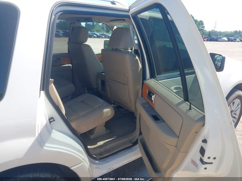 2008 Lincoln Navigator VIN: 5LMFU28538LJ11512 Lot: 45573681