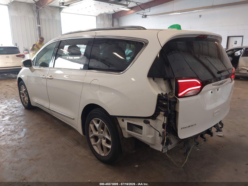 Vin: 2c4rc1bg1jr271431, lot: 46072138, chrysler pacifica touring l 20183
