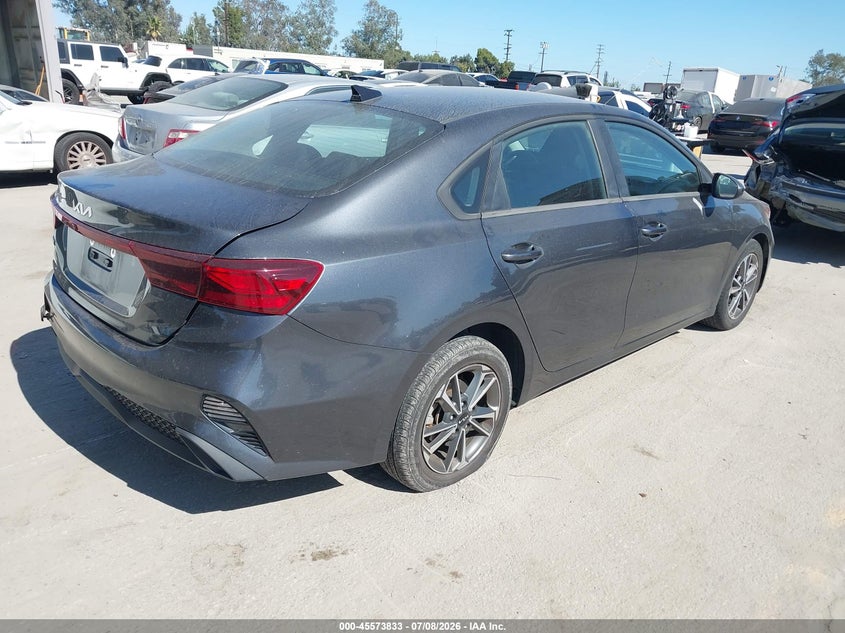 2022 KIA FORTE auction photo 4