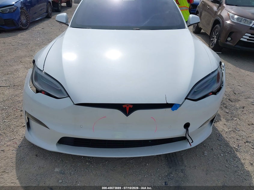 2022 Tesla Model S Dual Motor All-Wheel Drive VIN: 5YJSA1E56NF467173 Lot: 45573889