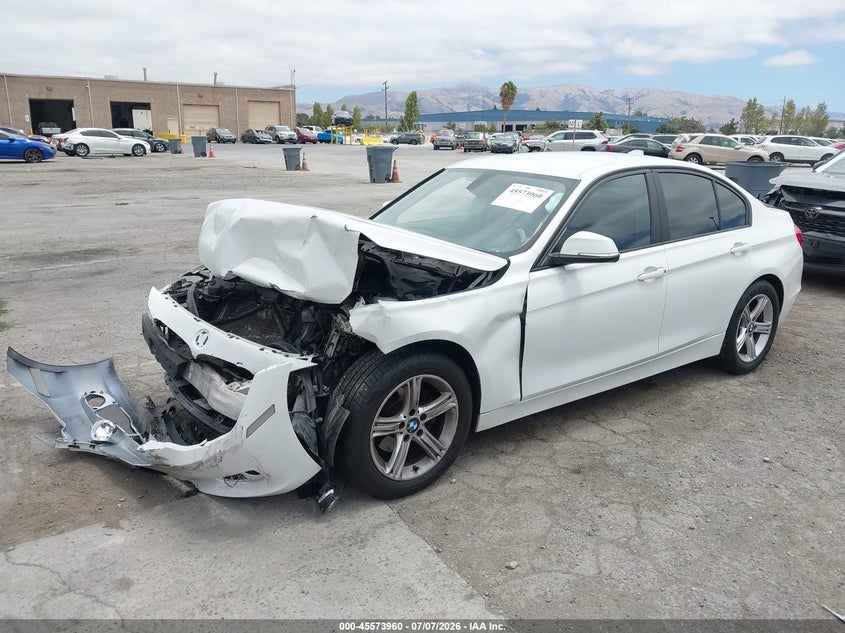 2014 BMW 320I auction photo 2