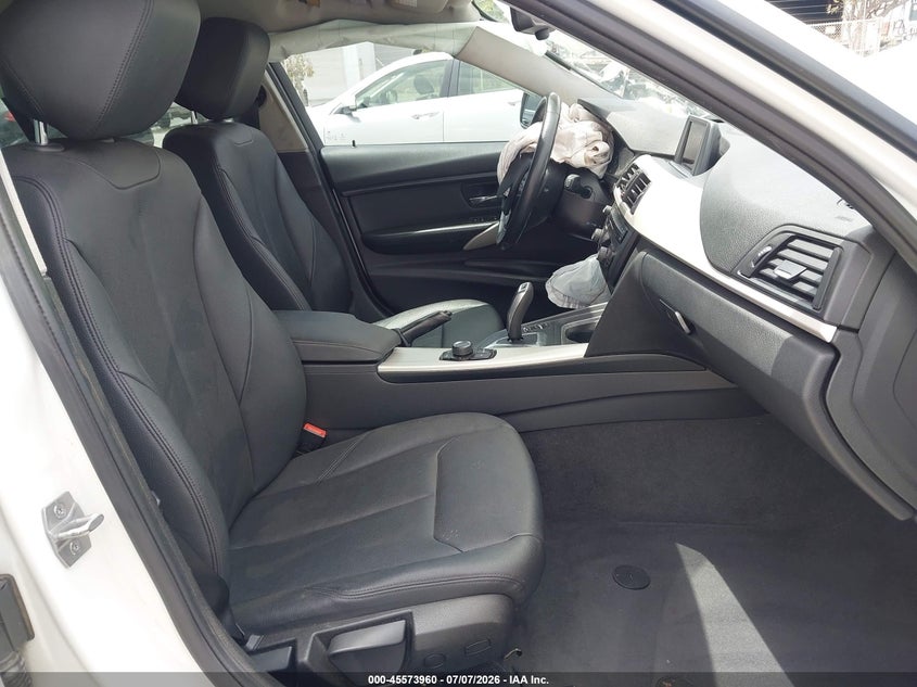 2014 BMW 320I auction photo 5