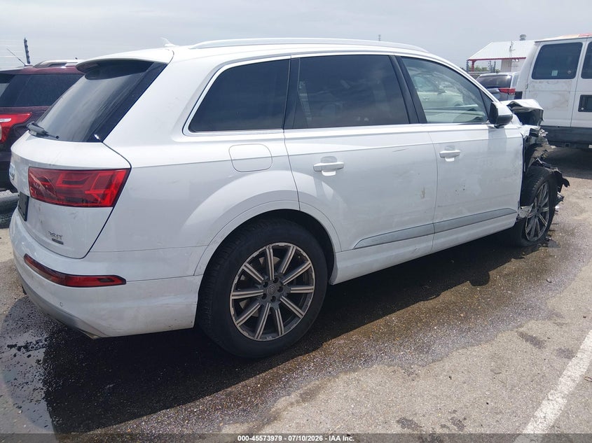 2018 Audi Q7 3.0T Premium VIN: WA1LAAF79JD043440 Lot: 45573979