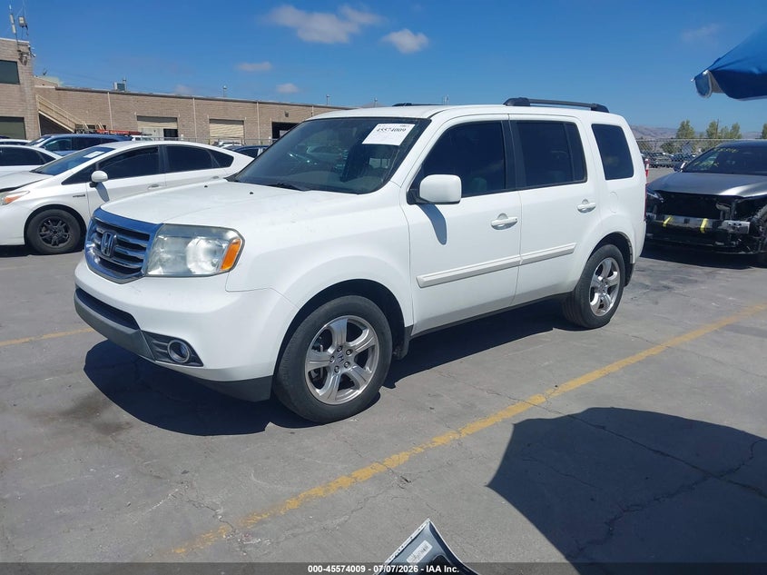 2015 HONDA PILOT auction photo 2