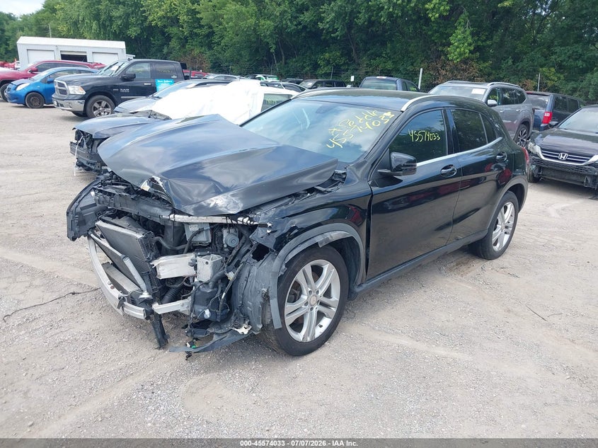2015 MERCEDES-BENZ GLA 250 auction photo 2