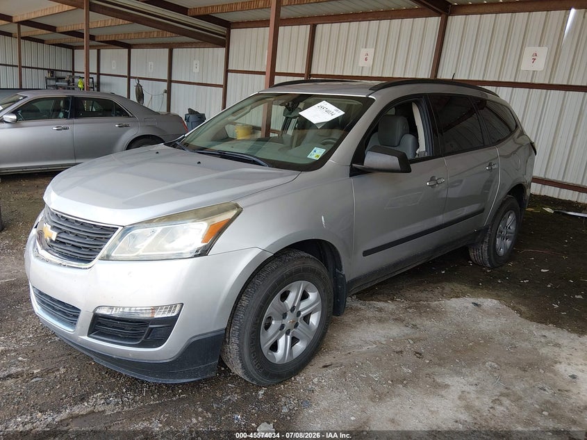 2017 CHEVROLET TRAVERSE auction photo 2