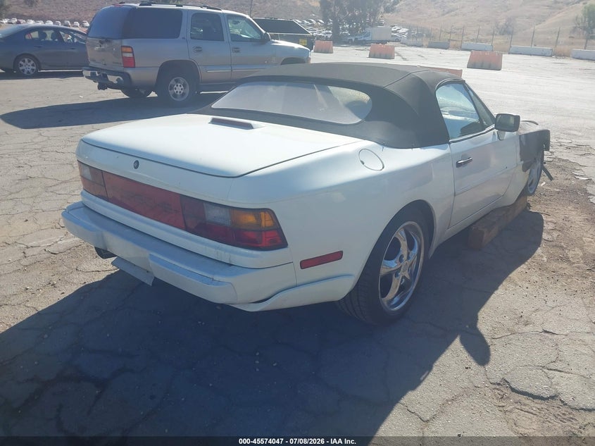 1990 PORSCHE 944 auction photo 4