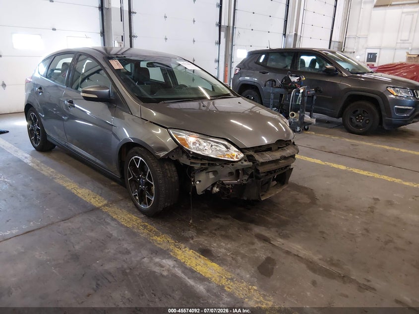 Vin: 1fahp3k25cl216059, lot: 46072421, ford focus se 2012 img_1