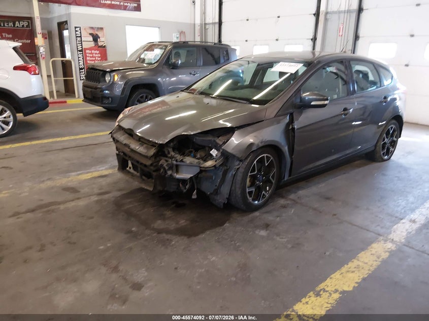 Vin: 1fahp3k25cl216059, lot: 46072421, ford focus se 20122