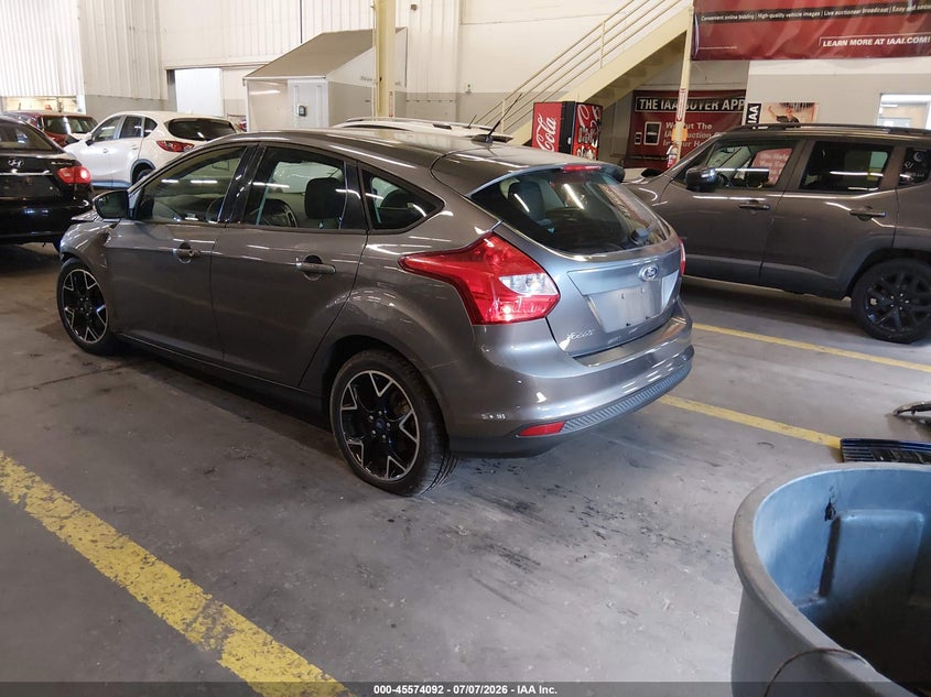 Vin: 1fahp3k25cl216059, lot: 46072421, ford focus se 20123