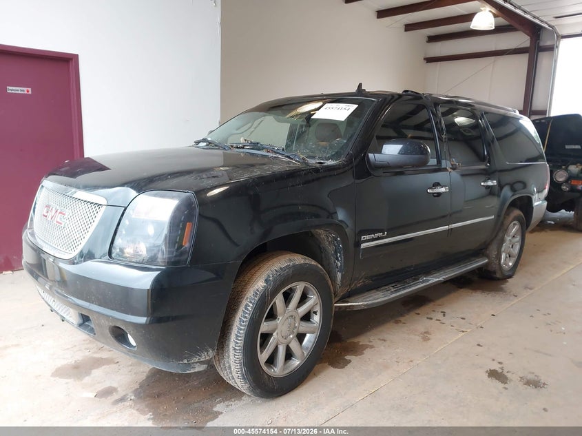 2012 GMC YUKON XL 1500 auction photo 2