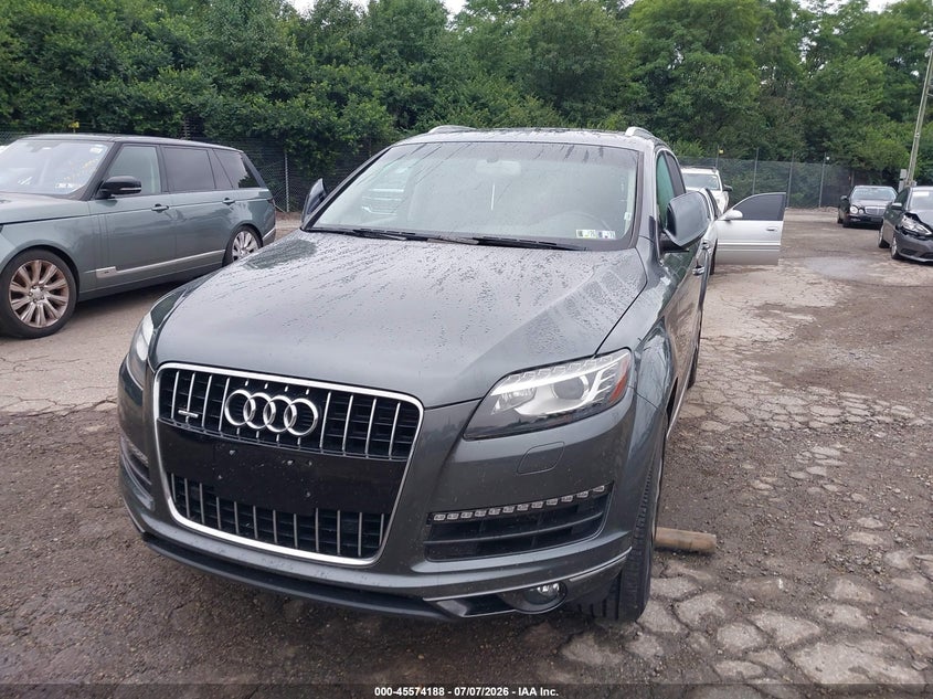 2015 Audi Q7, Normal Wear & Tear, IAAI, VIN WA1LGAFE2FD024622 — photo 2