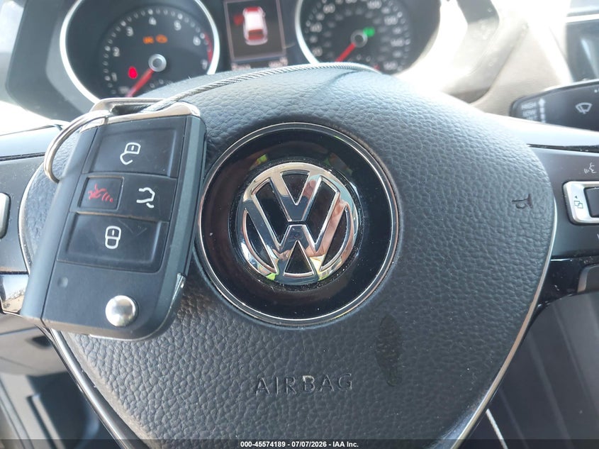 2021 Volkswagen Tiguan 2.0T Se/2.0T Se R-Line Black/2.0T Sel VIN: 3VV3B7AX9MM058446 Lot: 45574189