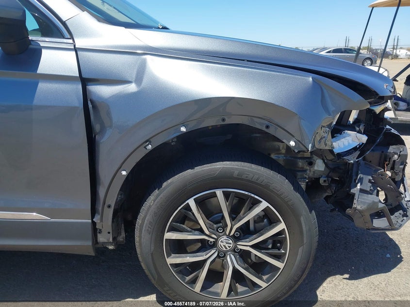 2021 Volkswagen Tiguan 2.0T Se/2.0T Se R-Line Black/2.0T Sel VIN: 3VV3B7AX9MM058446 Lot: 45574189
