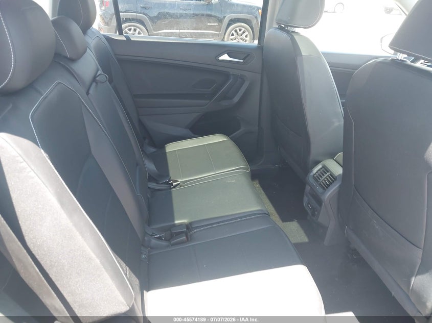 2021 Volkswagen Tiguan 2.0T Se/2.0T Se R-Line Black/2.0T Sel VIN: 3VV3B7AX9MM058446 Lot: 45574189