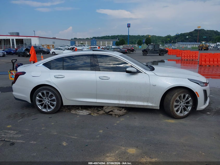 CADILLAC CT5 - zdjęcie 13