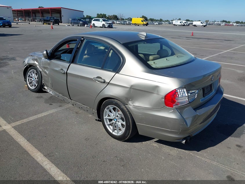 Vin: wbaph5g54anm35742, lot: 46072571, bmw 328i 20103