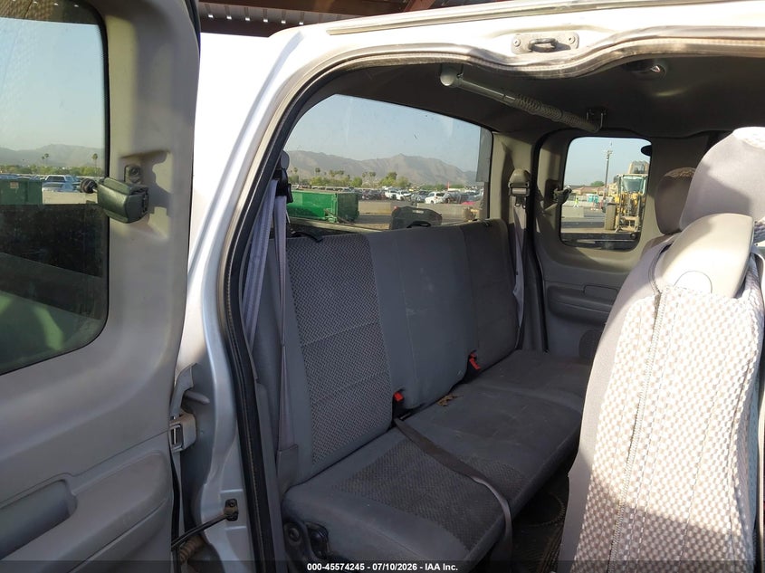 2004 FORD F-150 HERITAGE auction photo 8