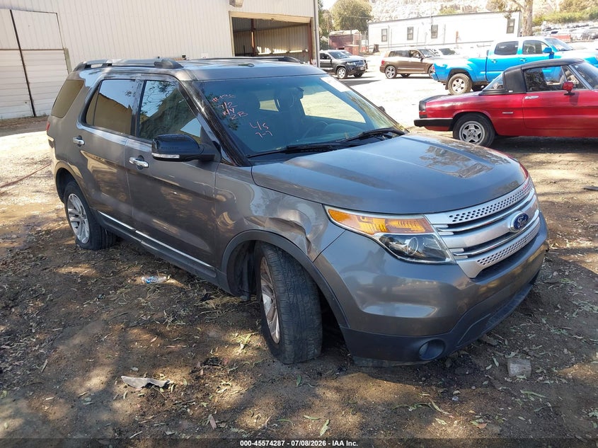 2013 FORD EXPLORER auction photo 1