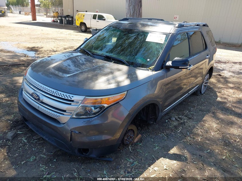 2013 FORD EXPLORER auction photo 2