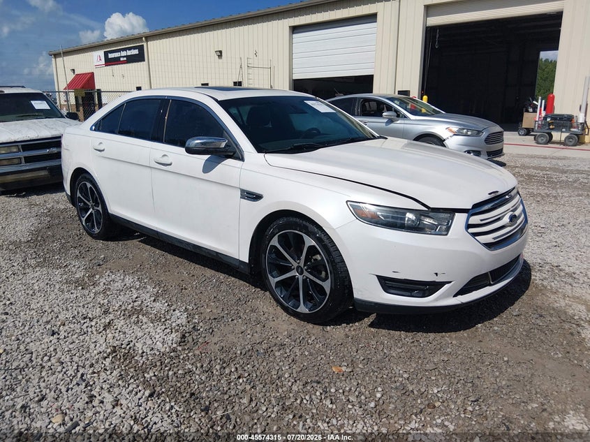 2015 Ford Taurus