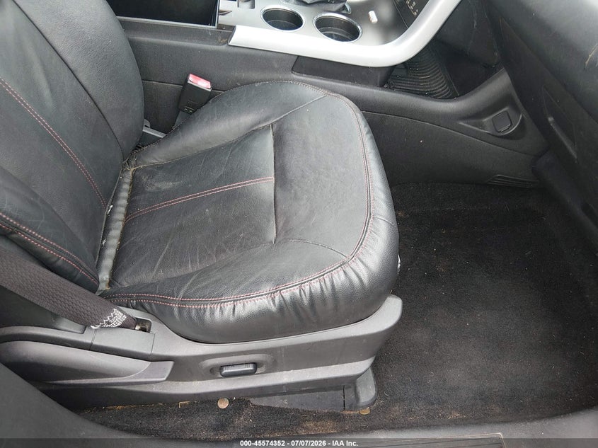 2013 FORD EDGE auction photo 5