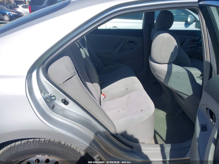 2010 TOYOTA CAMRY auction photo 8